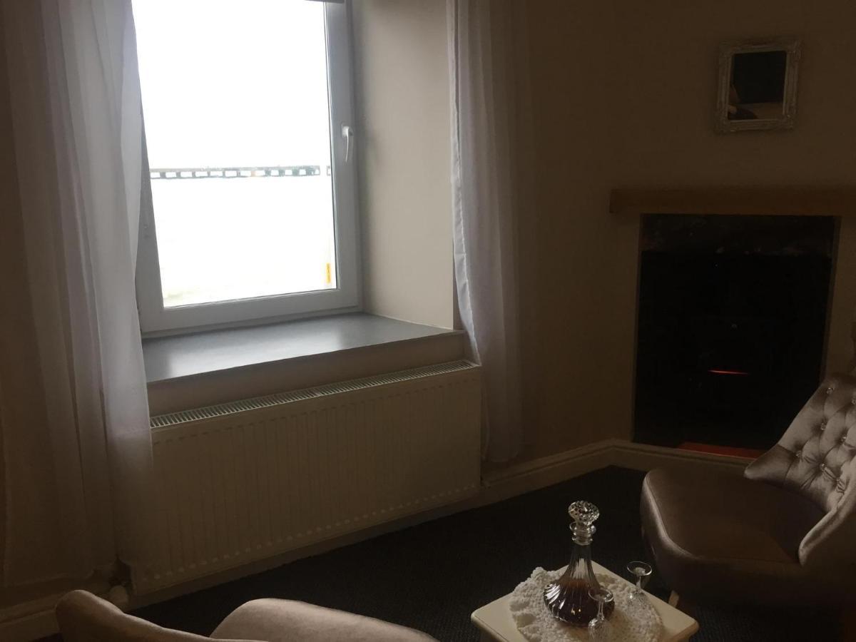 The Auld Cairn Hotel Кернрайън Екстериор снимка